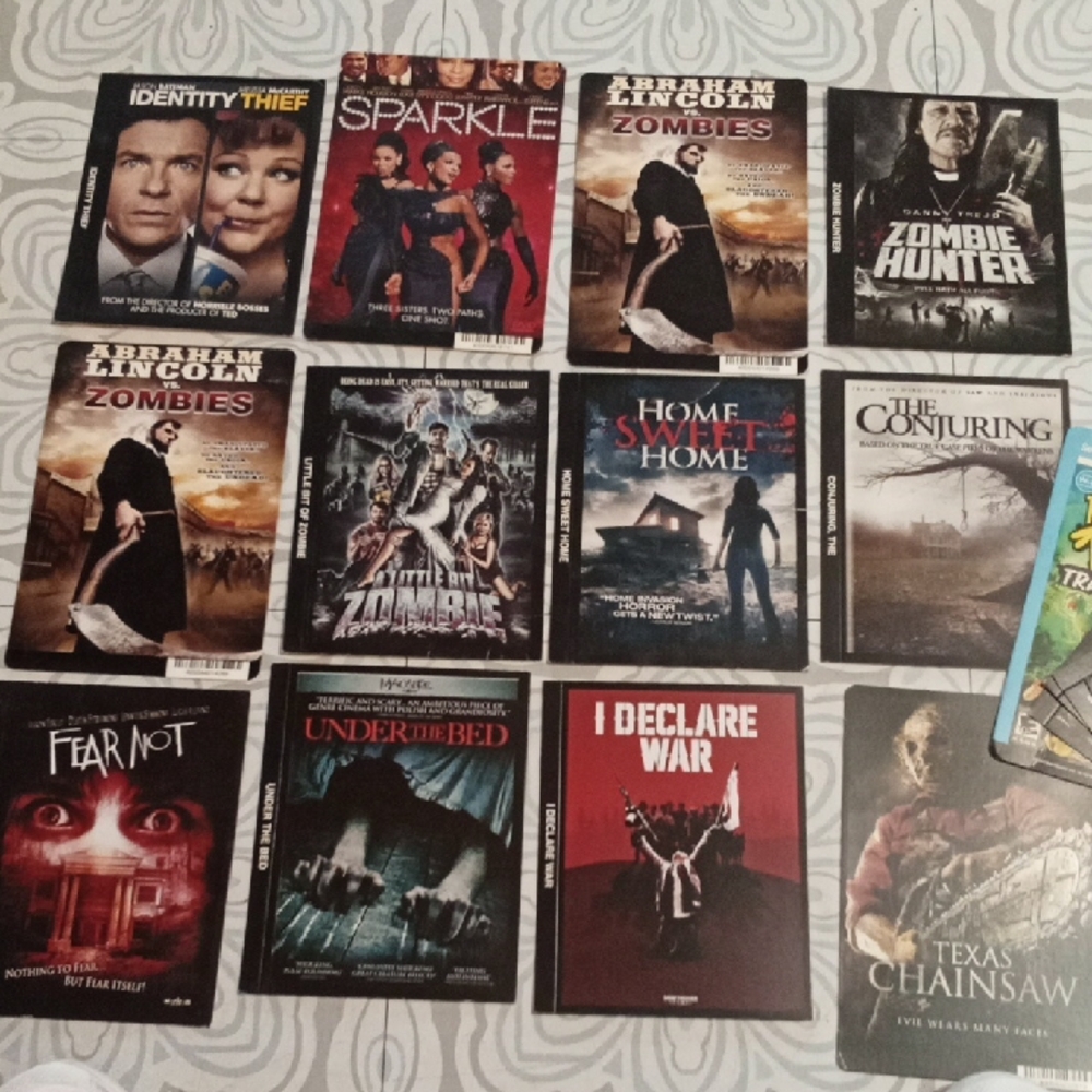 FUN Horror and Thriller DVD COVER PICTURE Collection HOME THEATER DECO